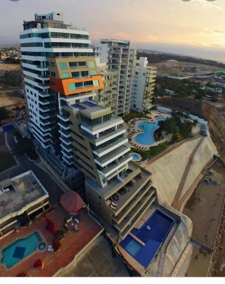 Edificio Poseidón Manta